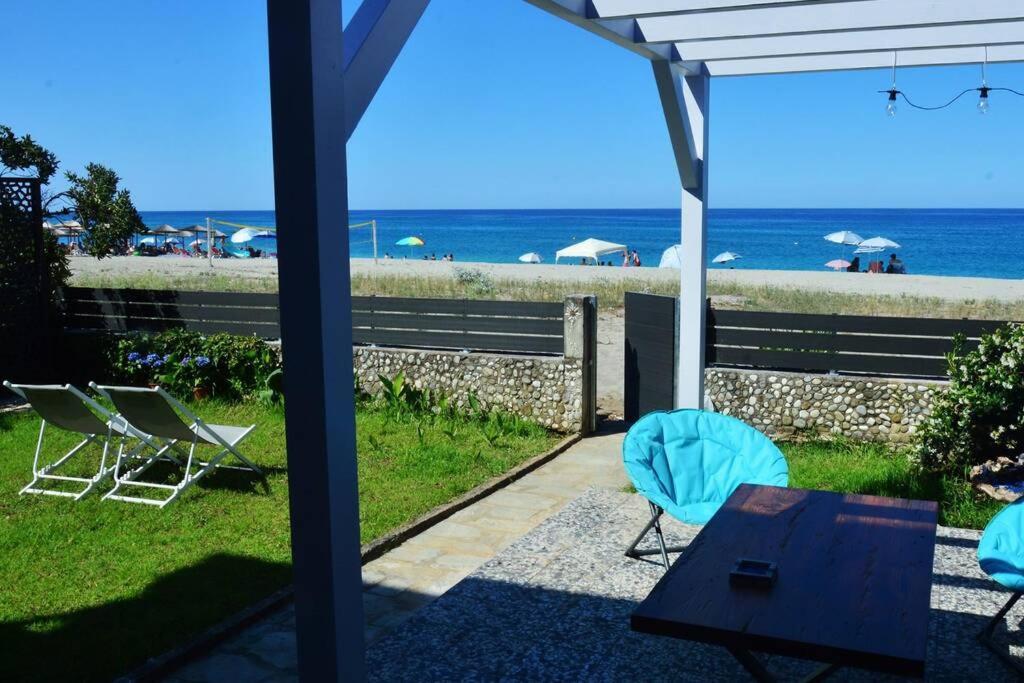 Amazing Beach House Хорефто Екстериор снимка